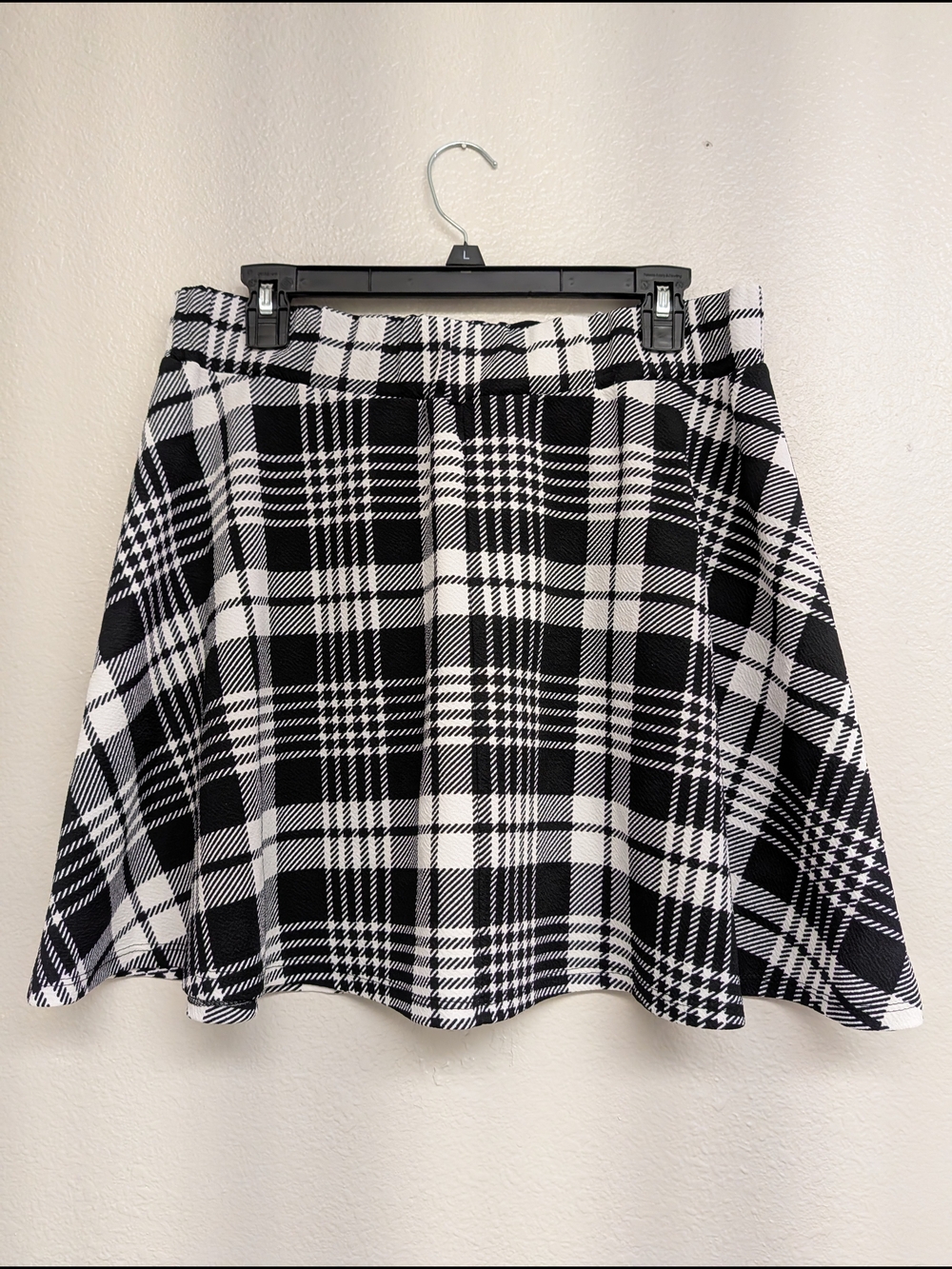 SHEIN Black and White Plaid Skater Skirt